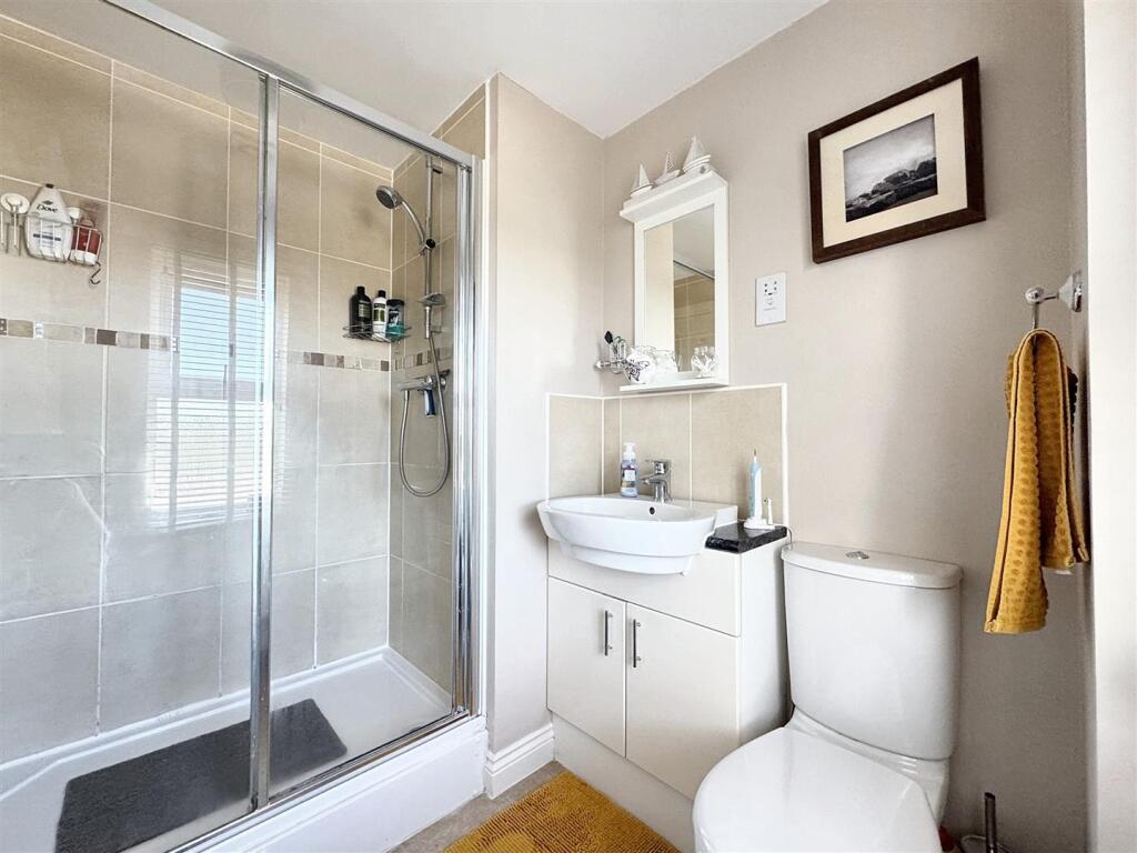 En-suite to Bedroom One