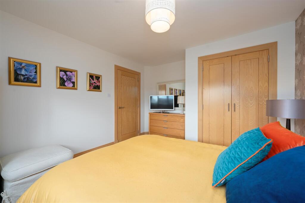 40ManorGardens038.JPG