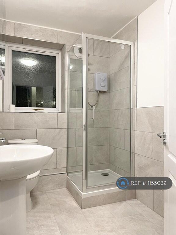 First Floor Bathroom
