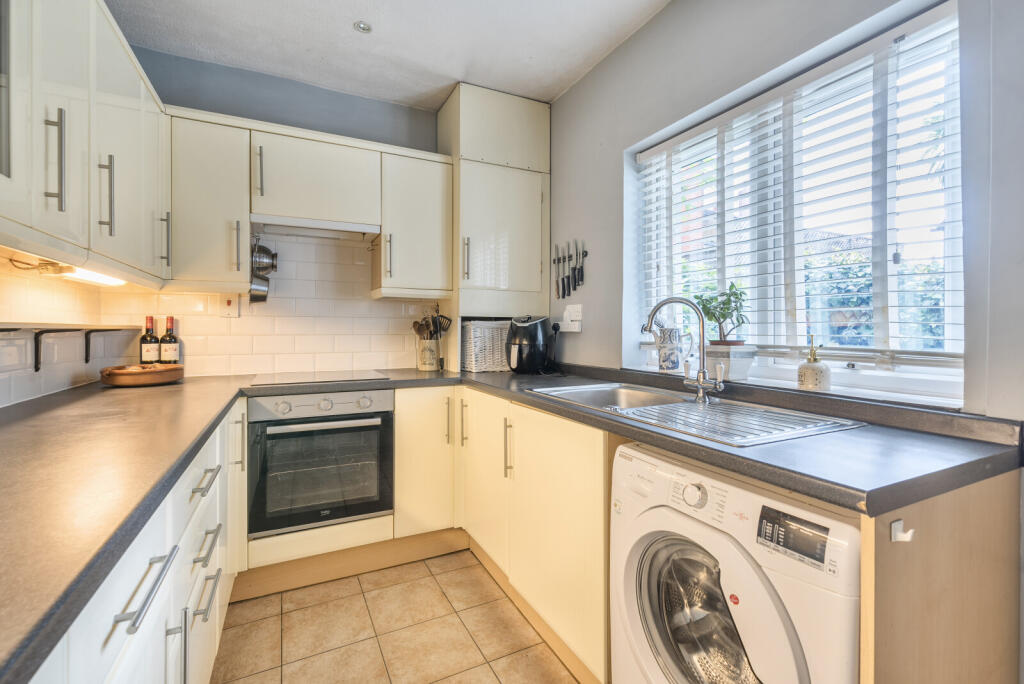 1346412-20-68b1c4...