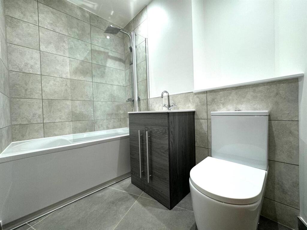 Bathroom.jpeg