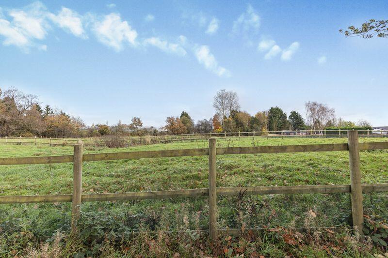 Adjoining Field Views