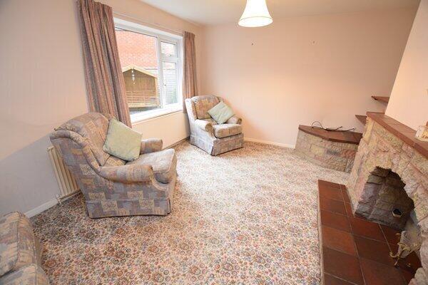 open plan lounge &amp; dining room