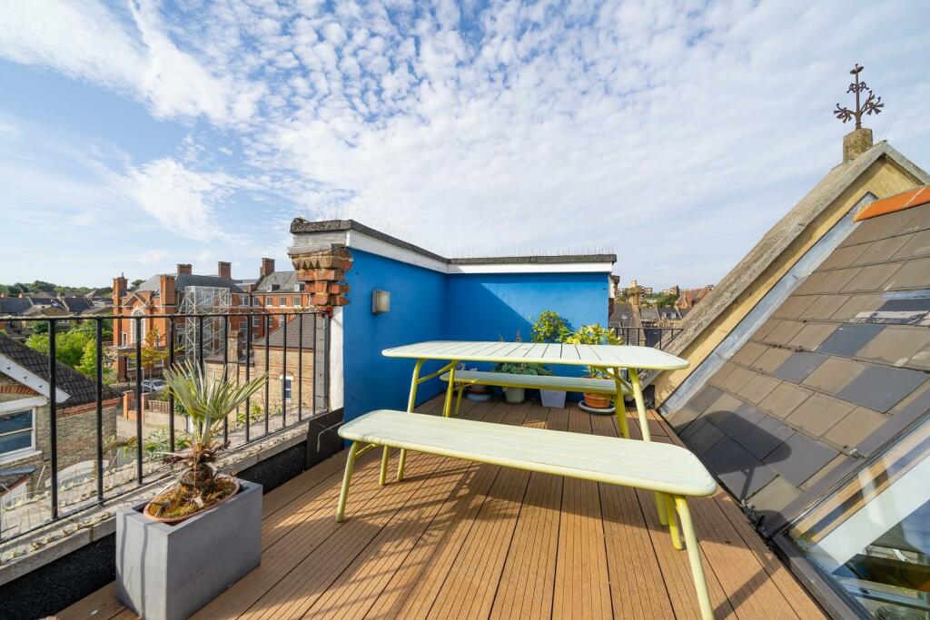 Terrace.jpg