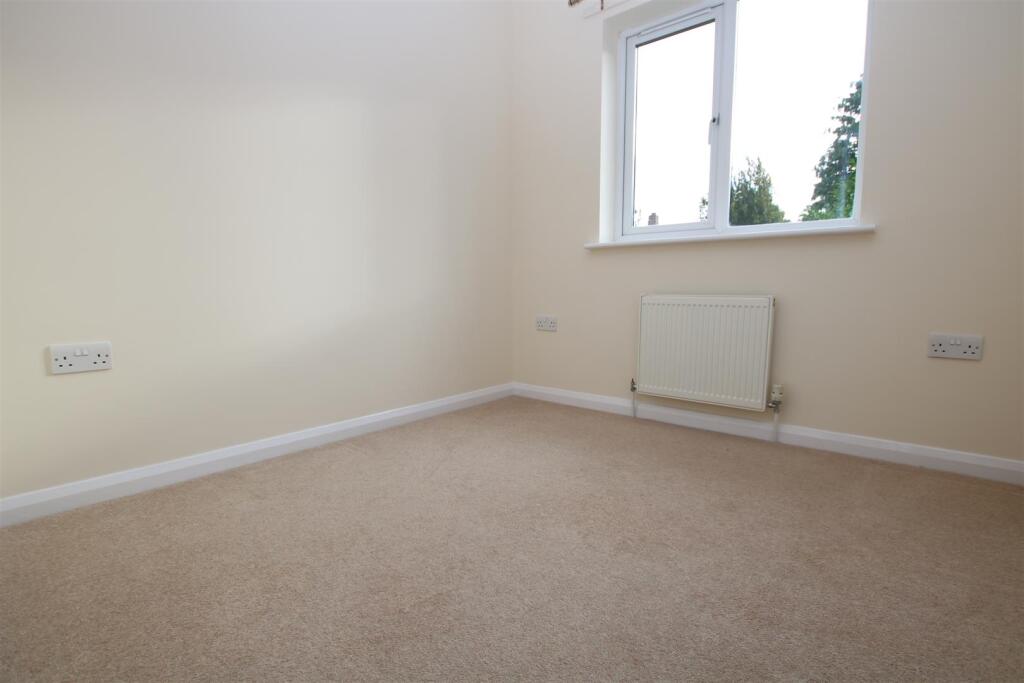 Bedroom 3.JPG