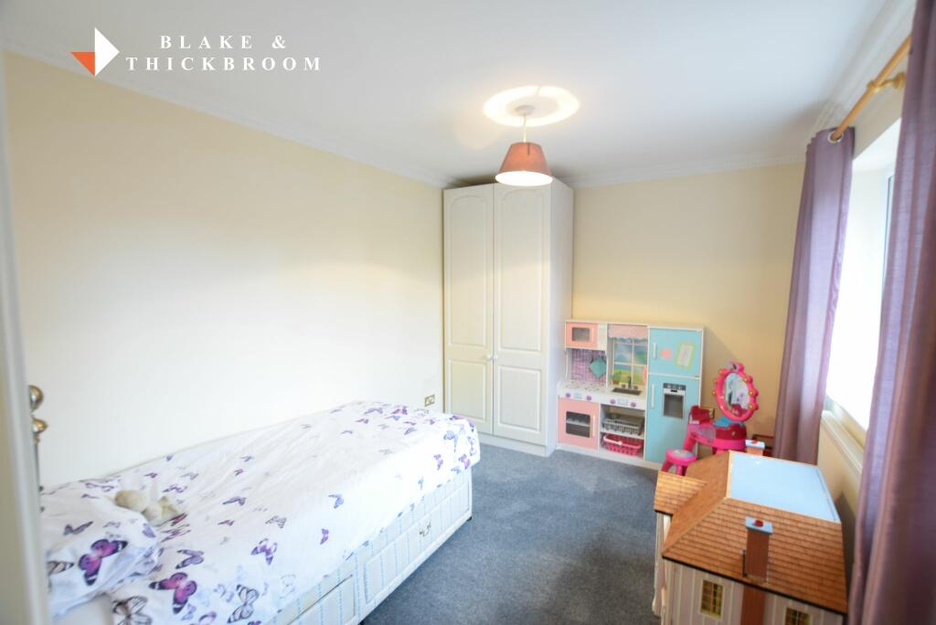 BEDROOM FIVE