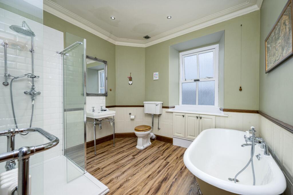 Bathroon