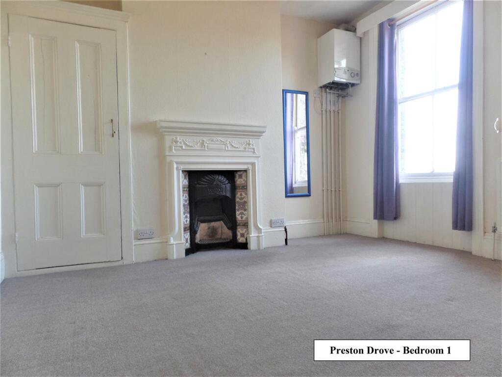 Bedroom 1.jpg