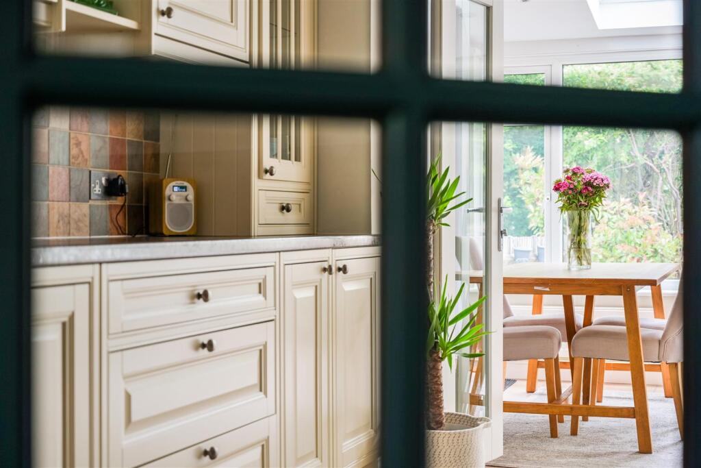 WOODLANDS ROAD,  (12).jpg