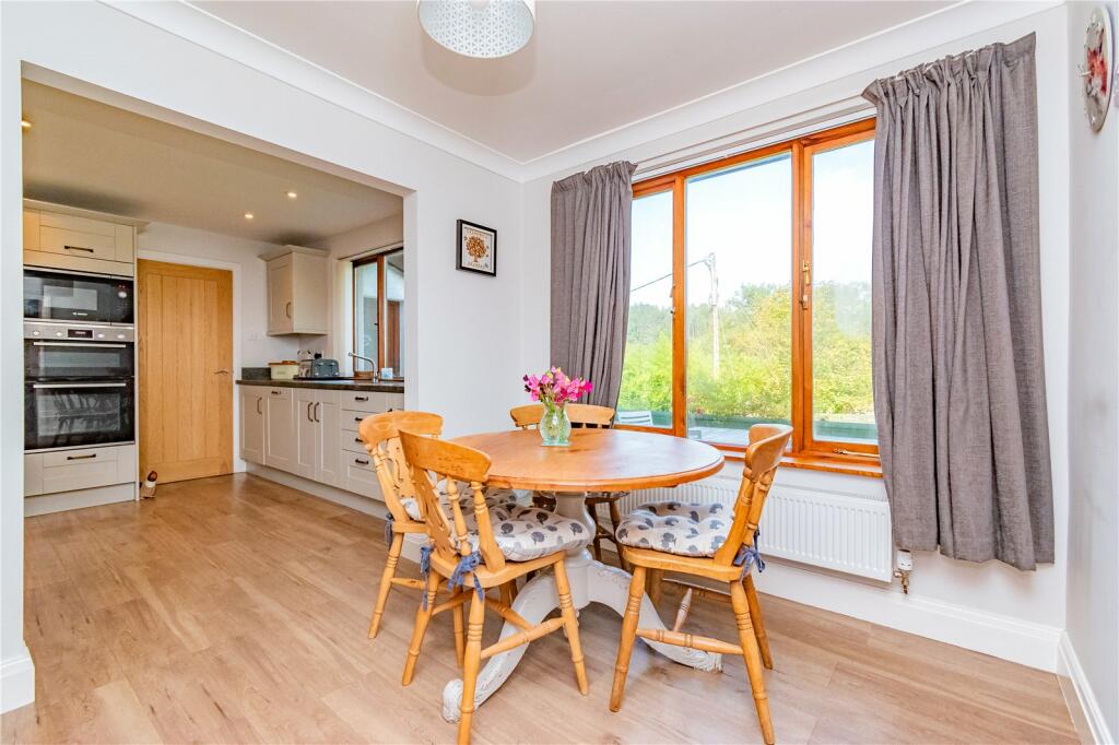 Breakfast Room