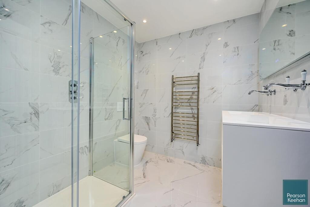 GFF 11 third Avenue, BN3 (23).jpg