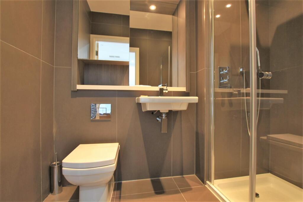 Shower Room/ WC