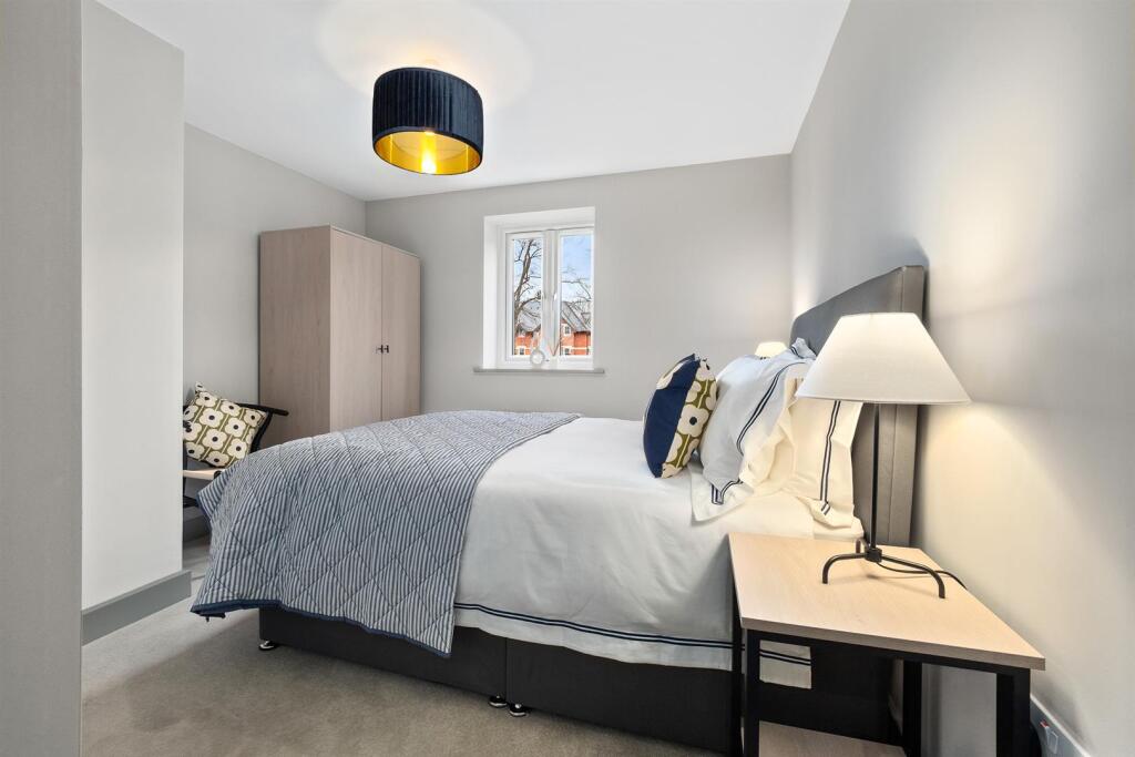 Showhome 140A-6.jpg