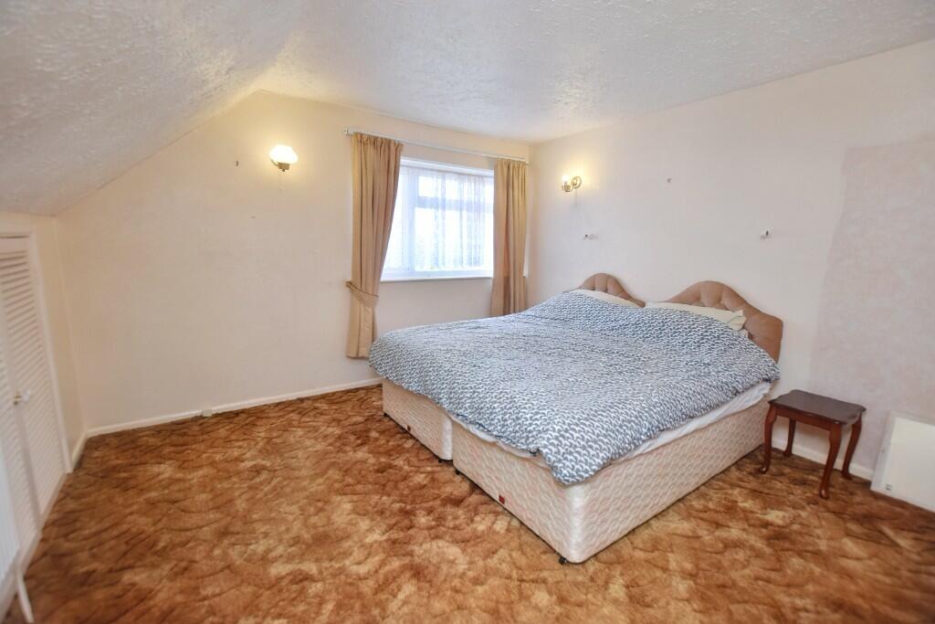 Main bedroom
