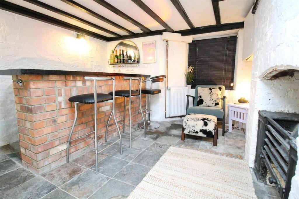 CELLAR ROOM