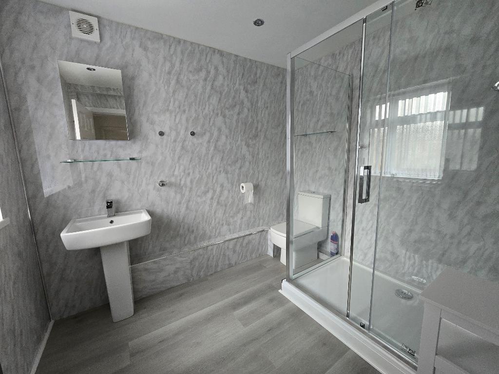Ground Floor Shower Room