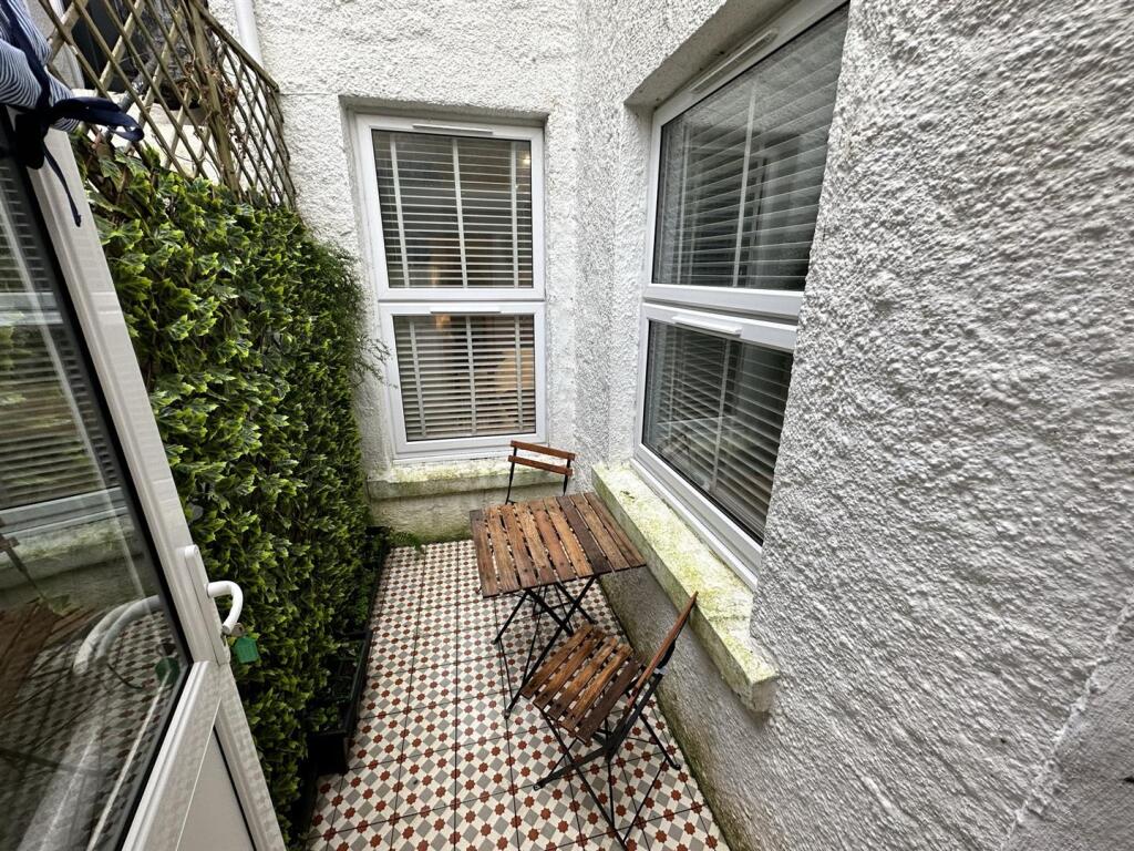 Courtyard.JPEG