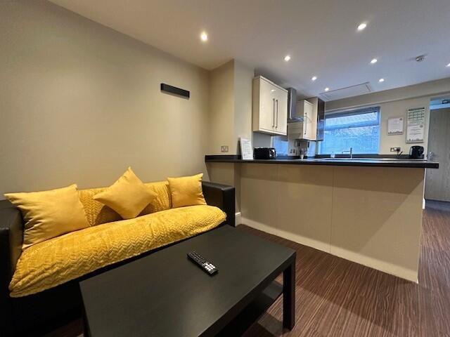 Edleston Road, Crewe, Cheshire, CW2 (STUDENT ACCOMMODATION)