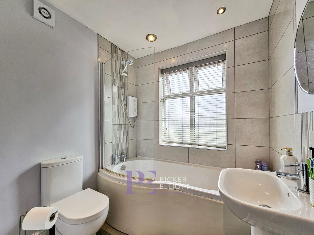 Family bathroom