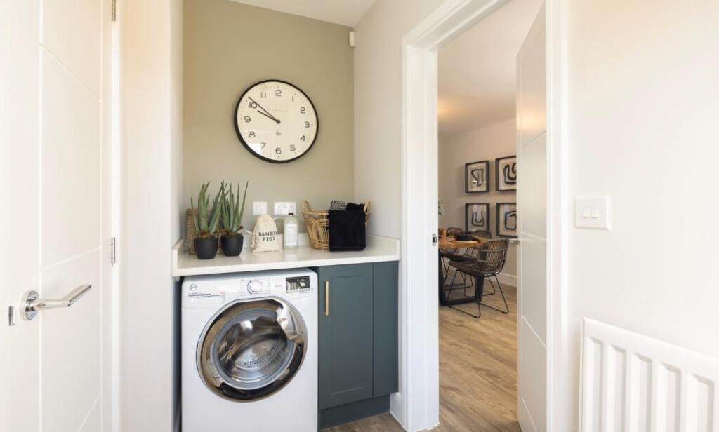 Dandara - The Springs - The Gosford, Home 12