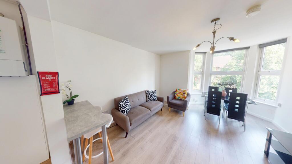 Flat-2-61-Bentinck-Road-06182025_093629