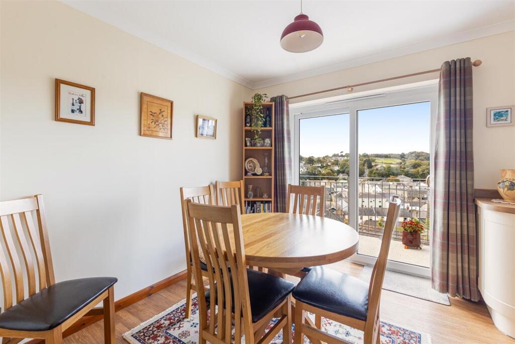 A16 - 64 Vincents Road, Kingsbridge - 251001.jpg