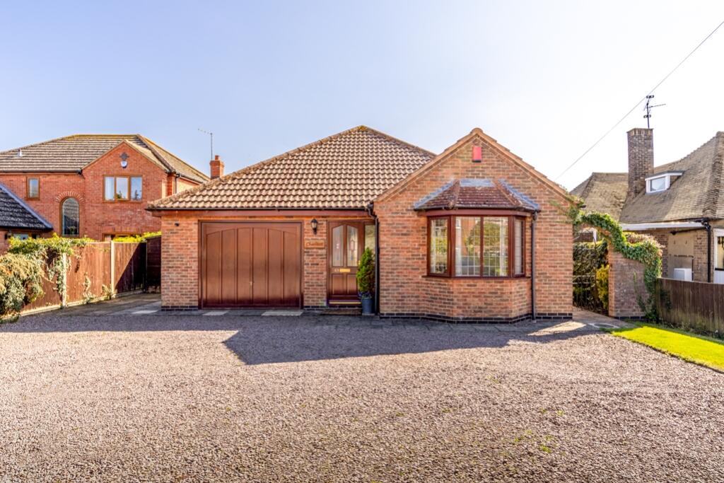 43 Station Road, Surfleet-7