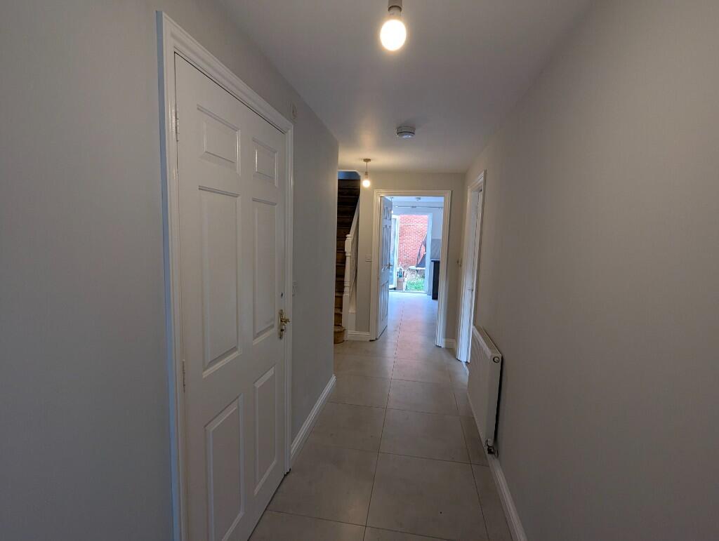4 bedroom 3 bathroom