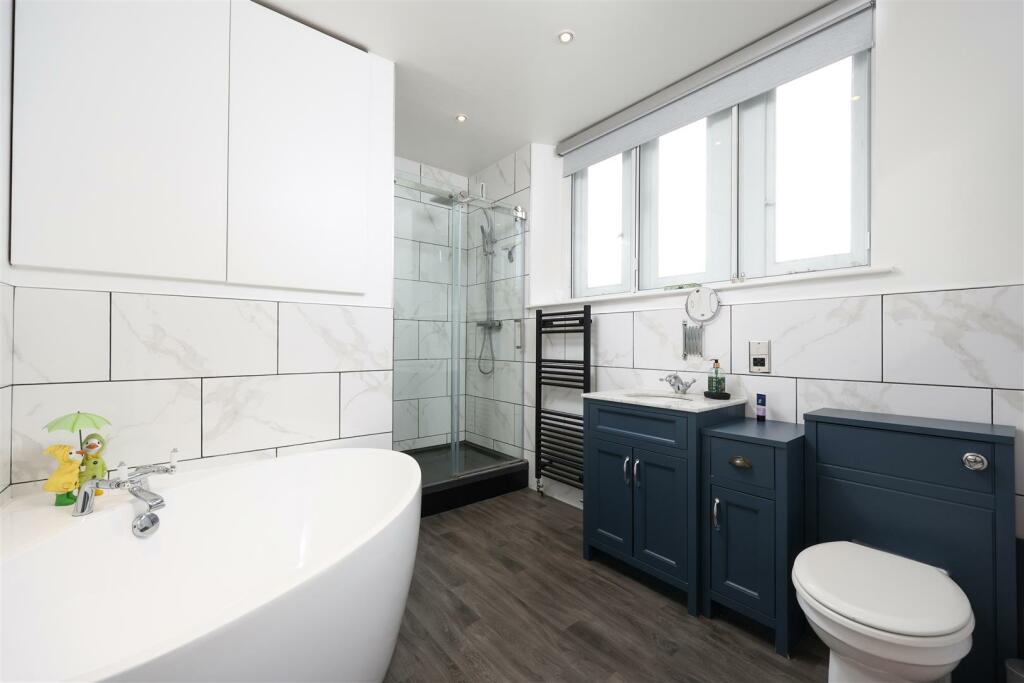42B Downleaze 11.JPG