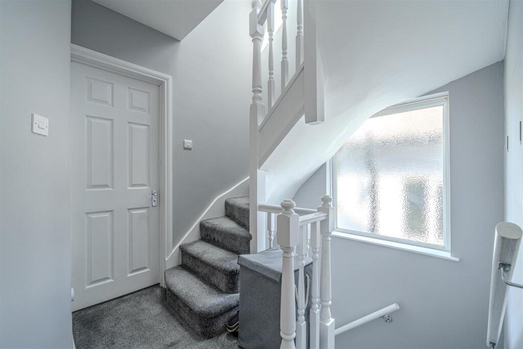 260-Watford-Road-1014.jpg