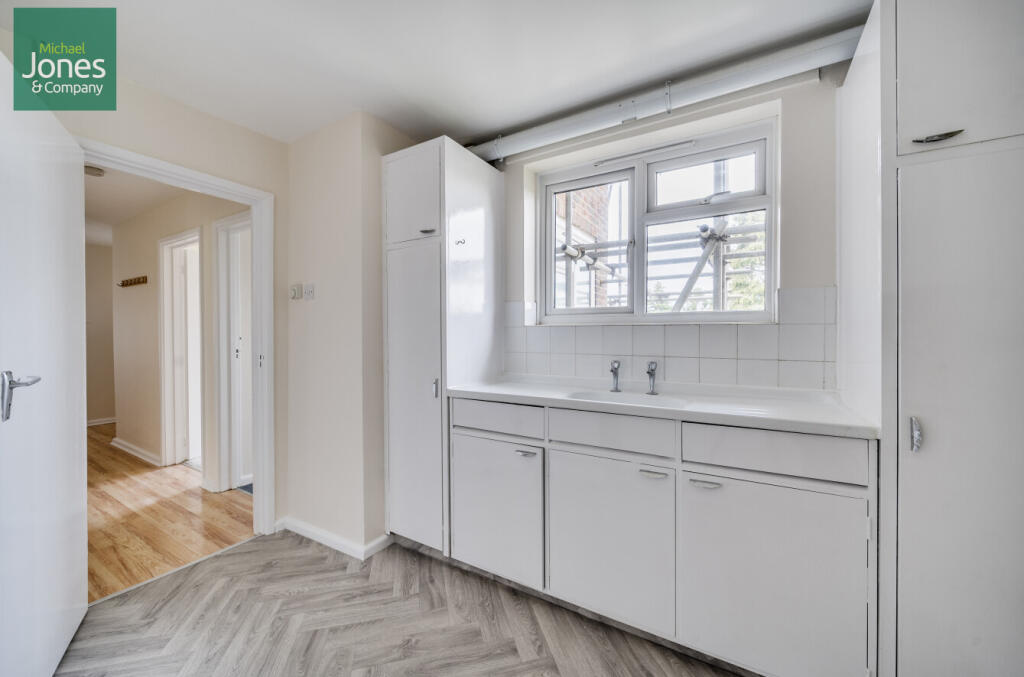 531b26bd-713a-47b...