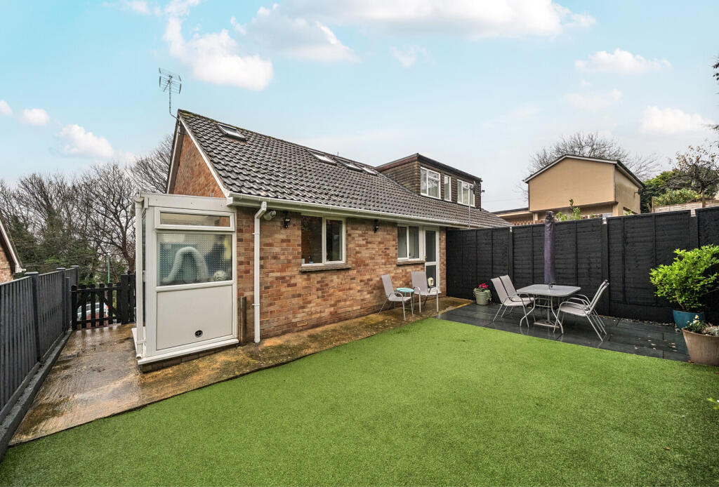 1386626-6-693ff8a...