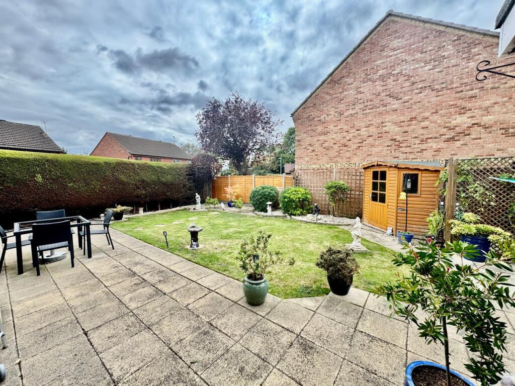 Garden &amp; Lawn