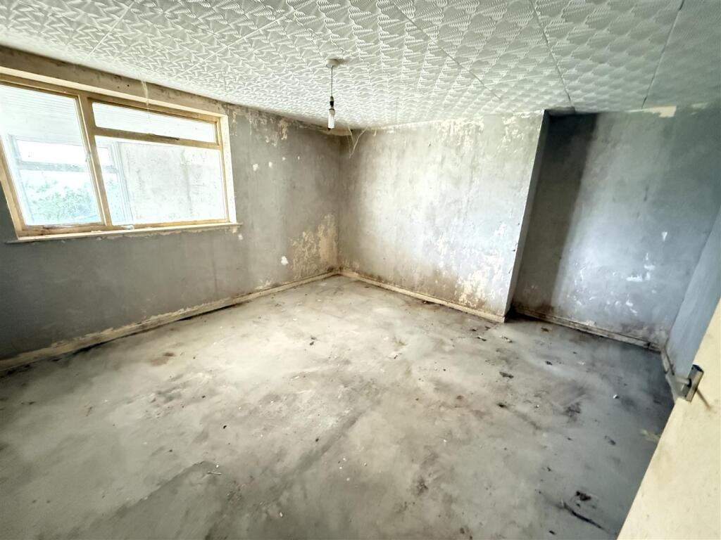 Rear Bedroom 2