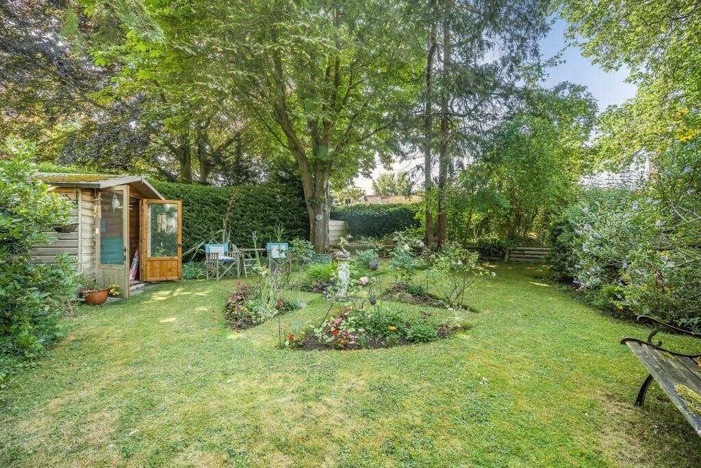 Garden (3)