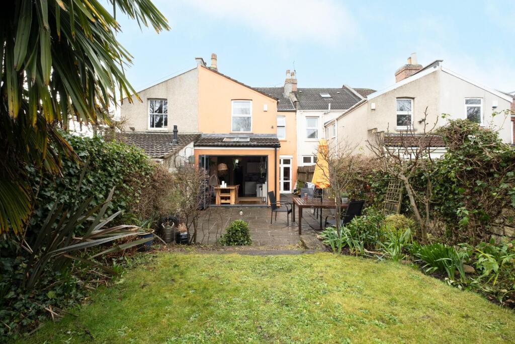 366 Wells Road, BS4--32.jpg