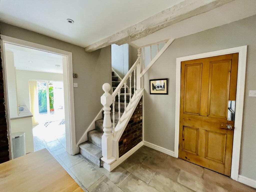 Dining Room Aspect 4