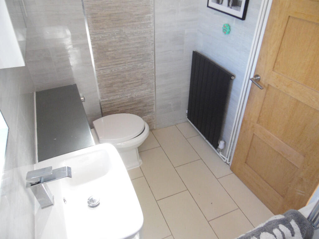 DOWNSTAIRS BATHROOM
