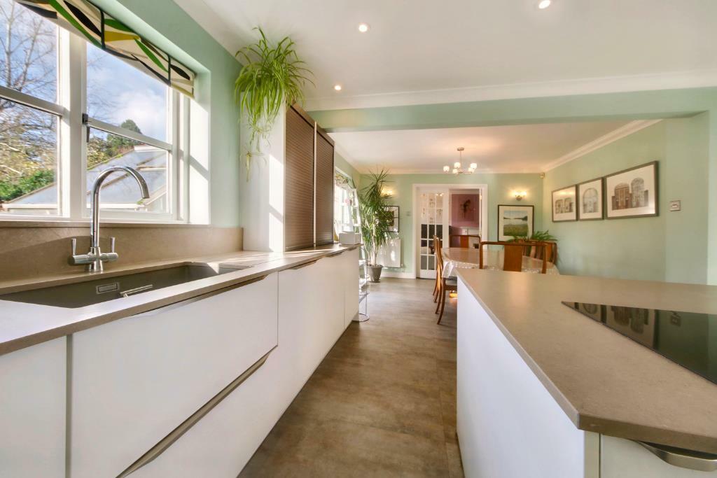 Kitchen Diner (2) (Portal Size).jpg