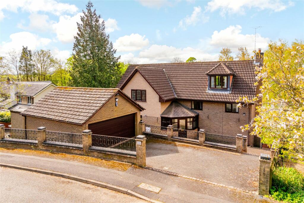 Driveway &amp; Garage