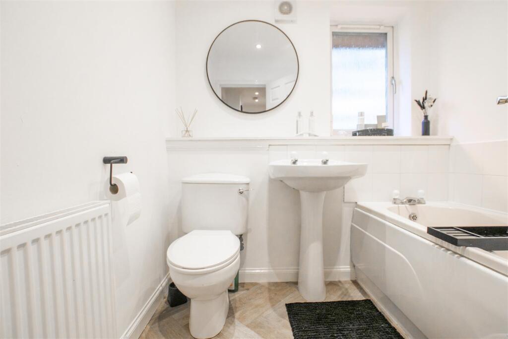 bathroom-2.jpg