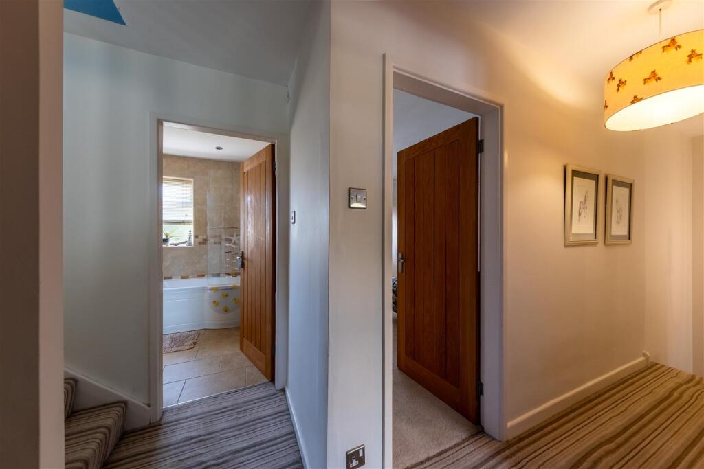 26 The Avenue-037.jpg