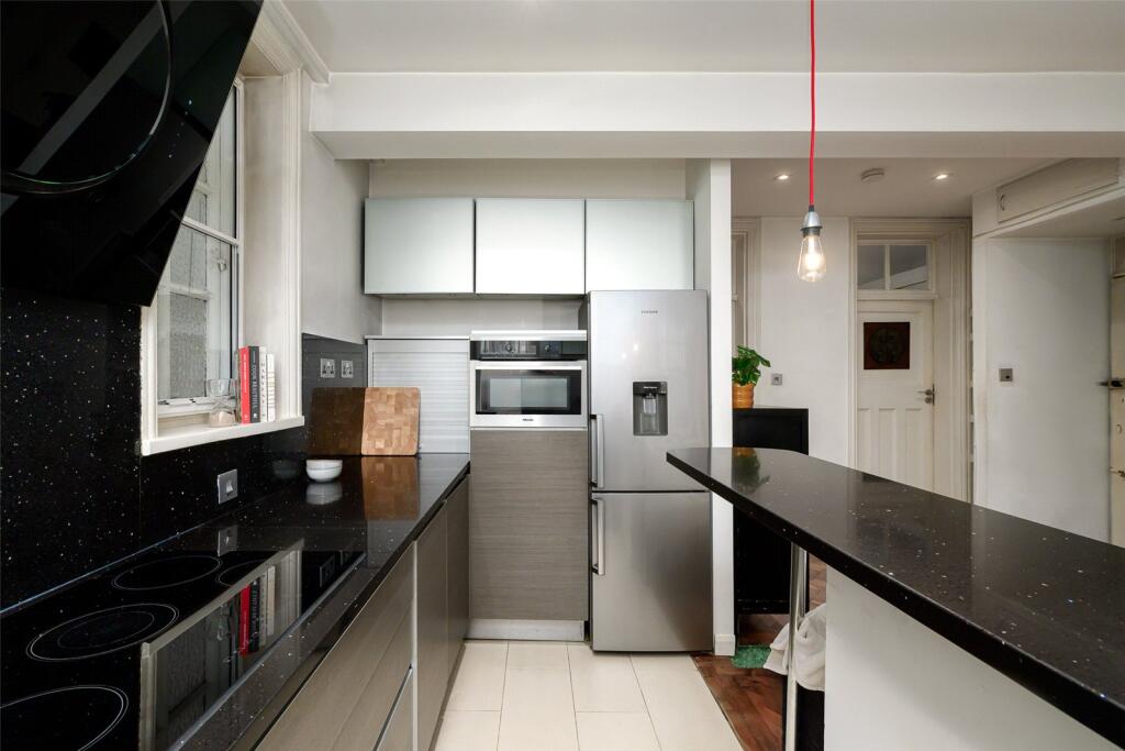 Living/Kitchen