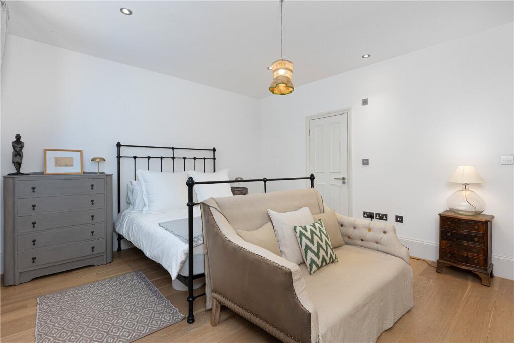 Principal Bedroom