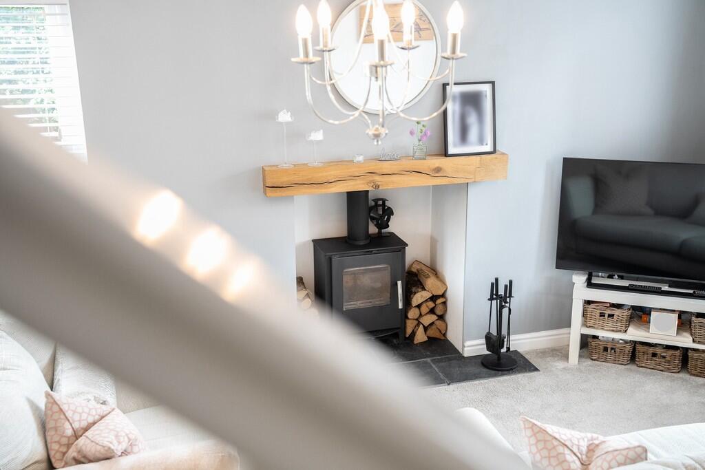 Living Room/Loung...