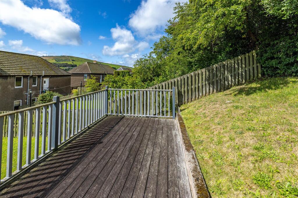 42 Glendinning Terrace Galashiels 41.jpg