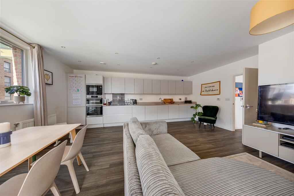 Buchanan House, 7 Troubridge Square, E17