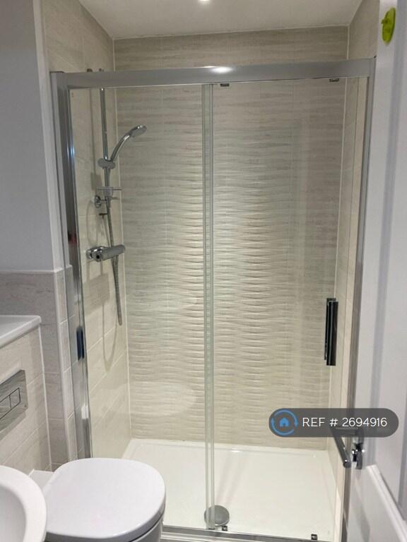 Ensuite Bathroom