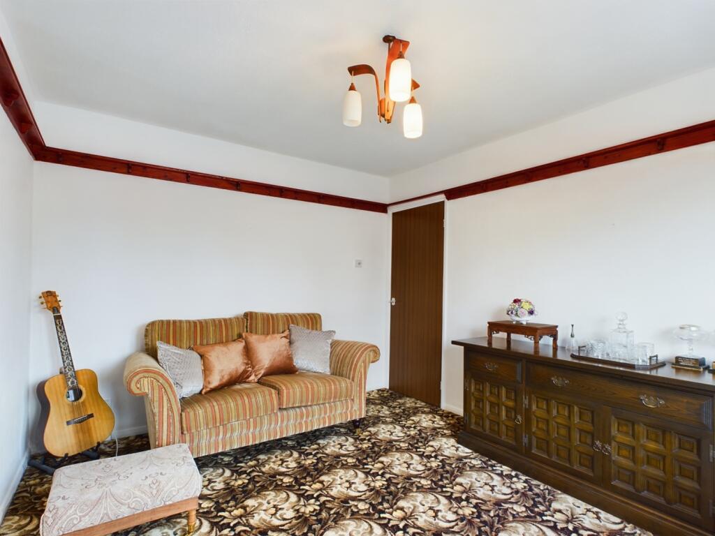 CAM02386G0-PR0089-STILL006