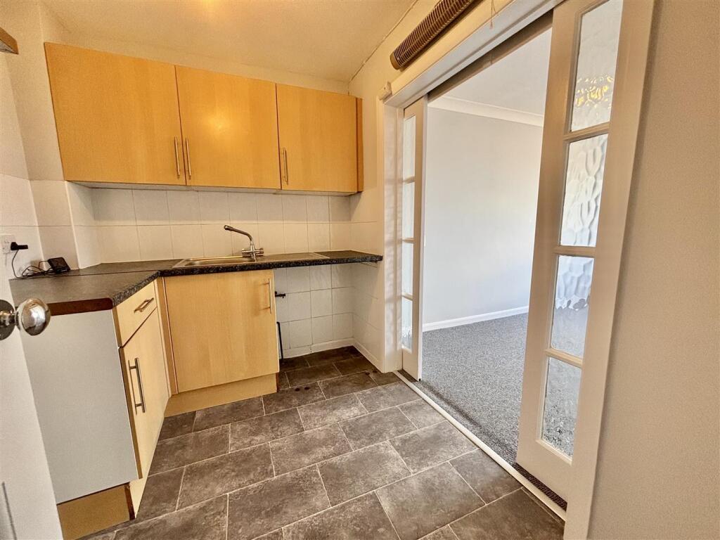 Fitted Kitchen